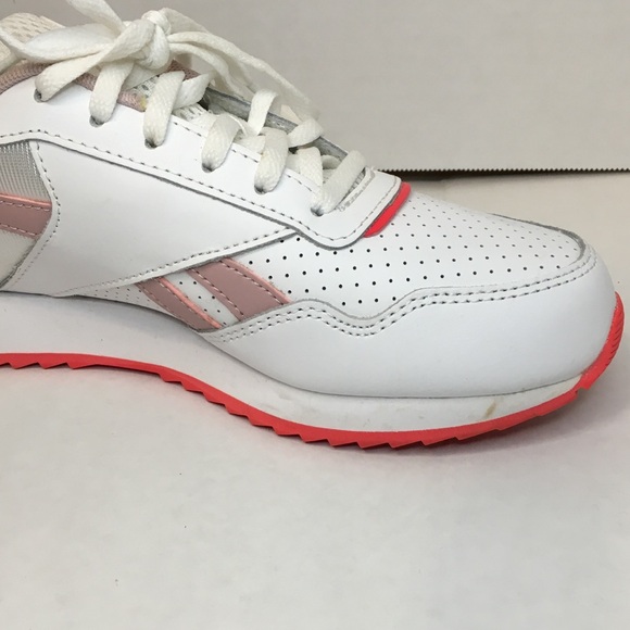 Reebok Women's Classic Harman Ripple Sneaker - Picture 6 of 10